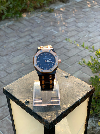 Audemars Piguet Unique Finishing with Date Adjuster